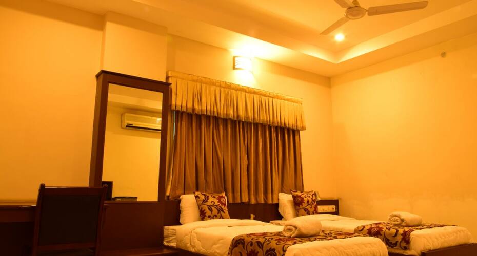 Hotel Sitara Grand, Hyderabad 3